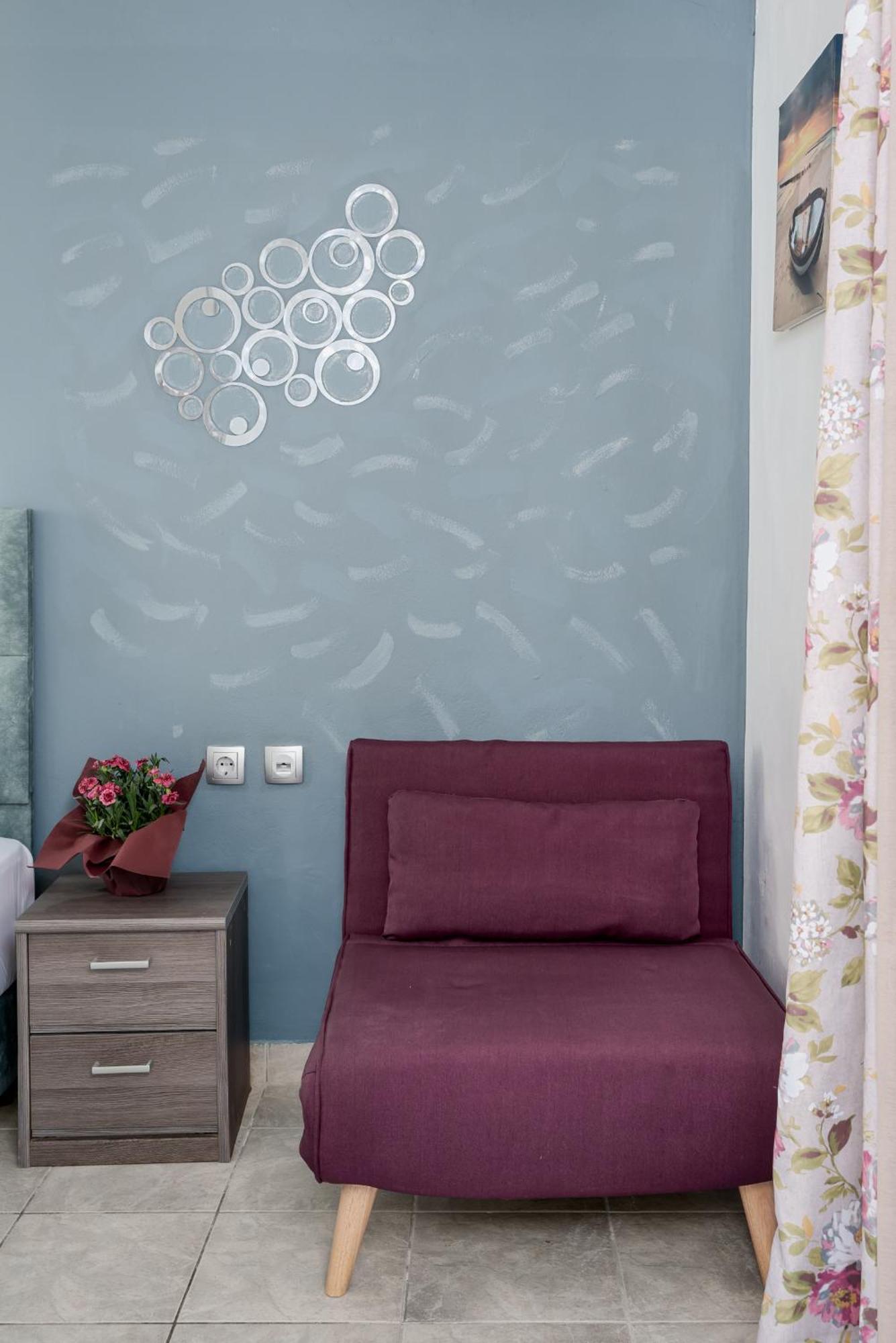 Nikos Apartments Agia Marina 외부 사진